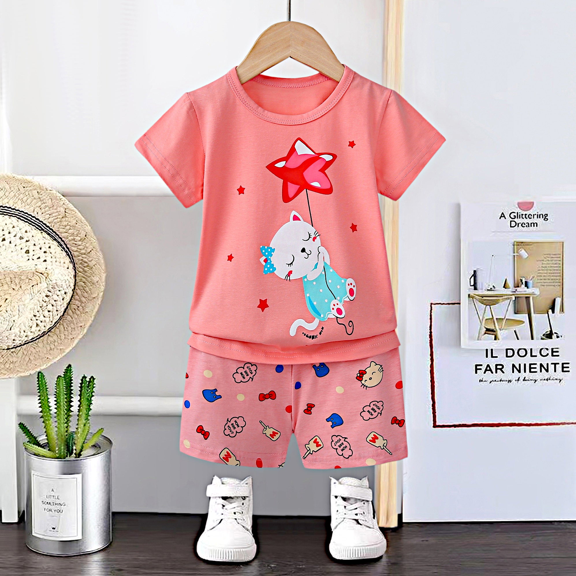 AMIONE Casual Cotton Summer Regular Fit Star Cat tshirt Top and Shorts Kids Clothing Set Dress Nightsuit for Baby Girls