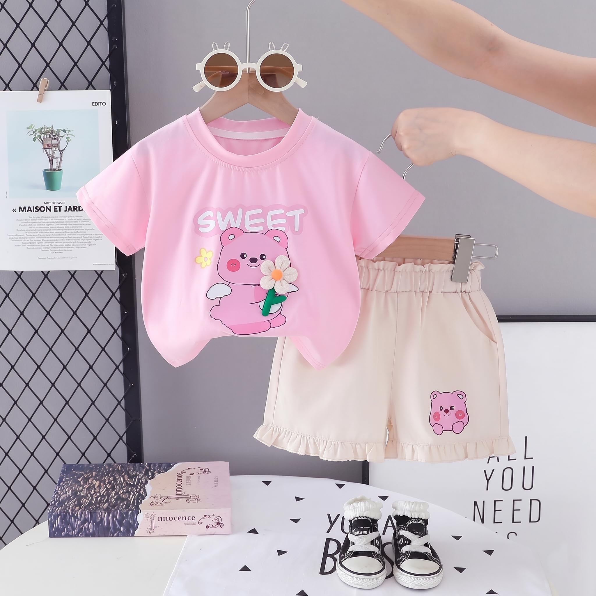 AMIONE Cotton Sweet Design Pink Color Short Sleeve Tshirt and Shorts Clothing Coord Set for Baby Girls